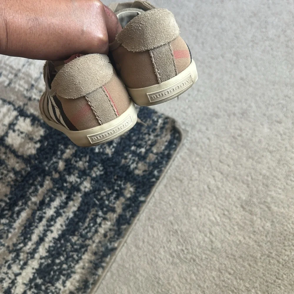 Used - Picture 5 of 5